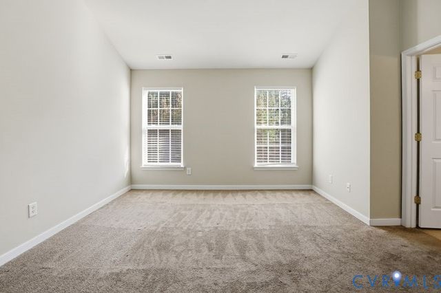 6739 S Grand Brook Cir, Richmond, VA 23225