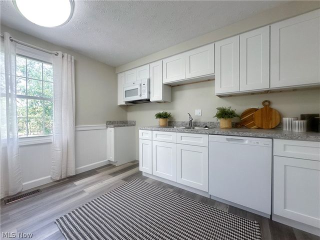 322 West Street, Niles, OH 44446