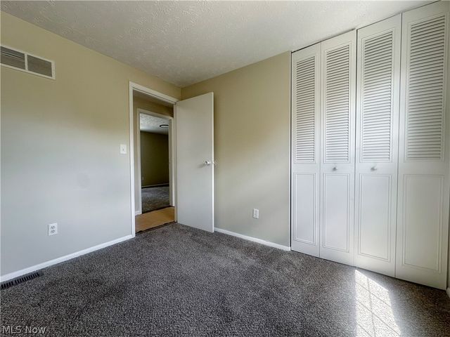 322 West Street, Niles, OH 44446