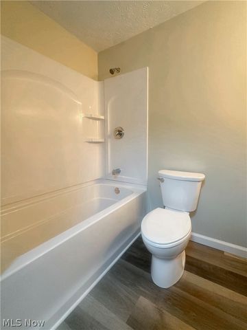 322 West Street, Niles, OH 44446