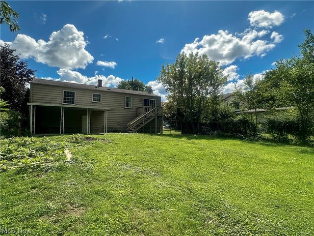 322 West Street, Niles, OH 44446