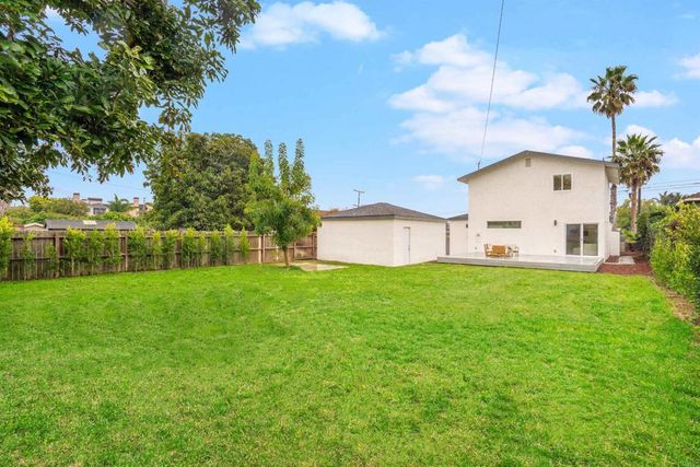 219 W Acacia Ave, El Segundo, CA 90245