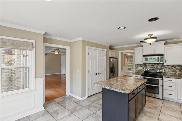 2501 Abbeywood Place, Lexington, KY 40515