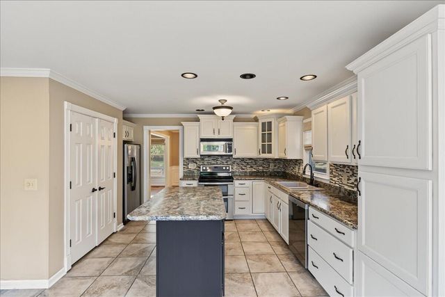 2501 Abbeywood Place, Lexington, KY 40515