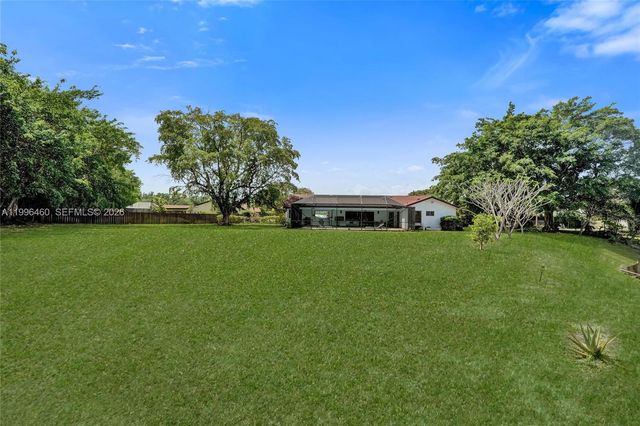 18428 S 102nd Way S, Boca Raton, FL 33498