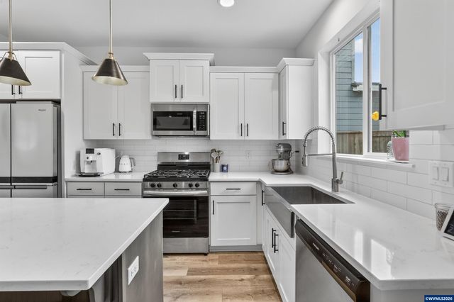 5003 NW Lavender Cir, Corvallis, OR 97330