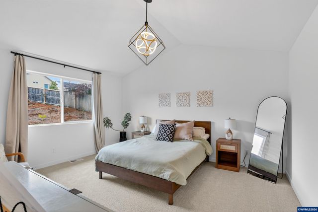 5003 NW Lavender Cir, Corvallis, OR 97330