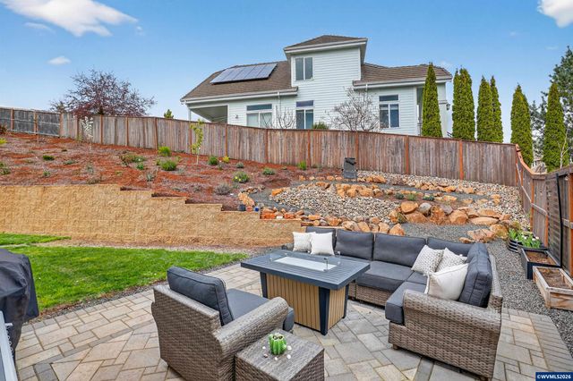 5003 NW Lavender Cir, Corvallis, OR 97330