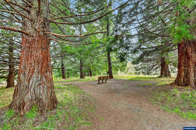 5003 NW Lavender Cir, Corvallis, OR 97330