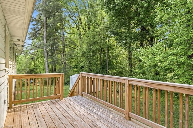 104 Windover Drive, Pinnacle, NC 27043