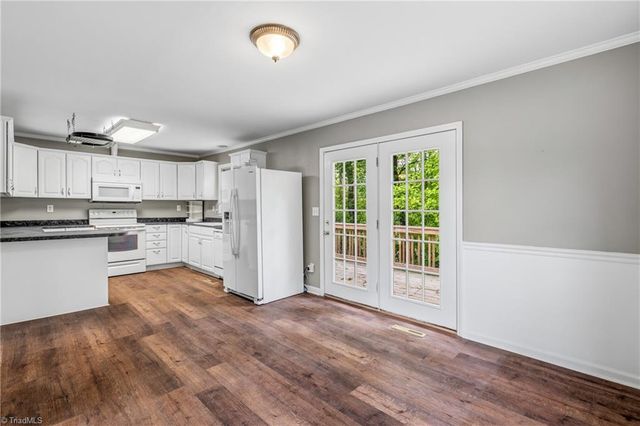 104 Windover Drive, Pinnacle, NC 27043
