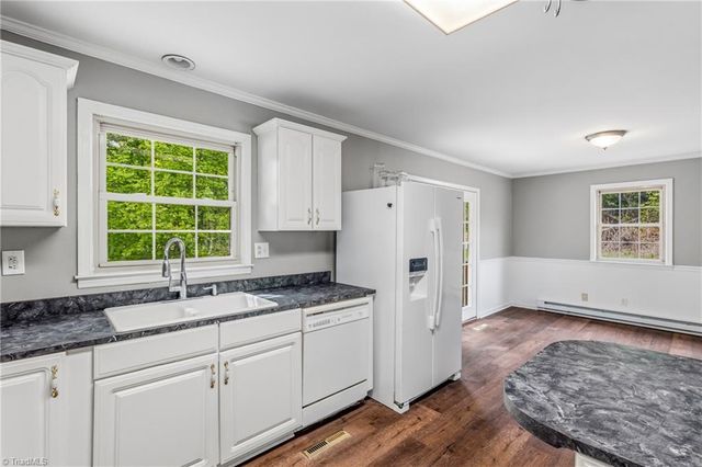 104 Windover Drive, Pinnacle, NC 27043