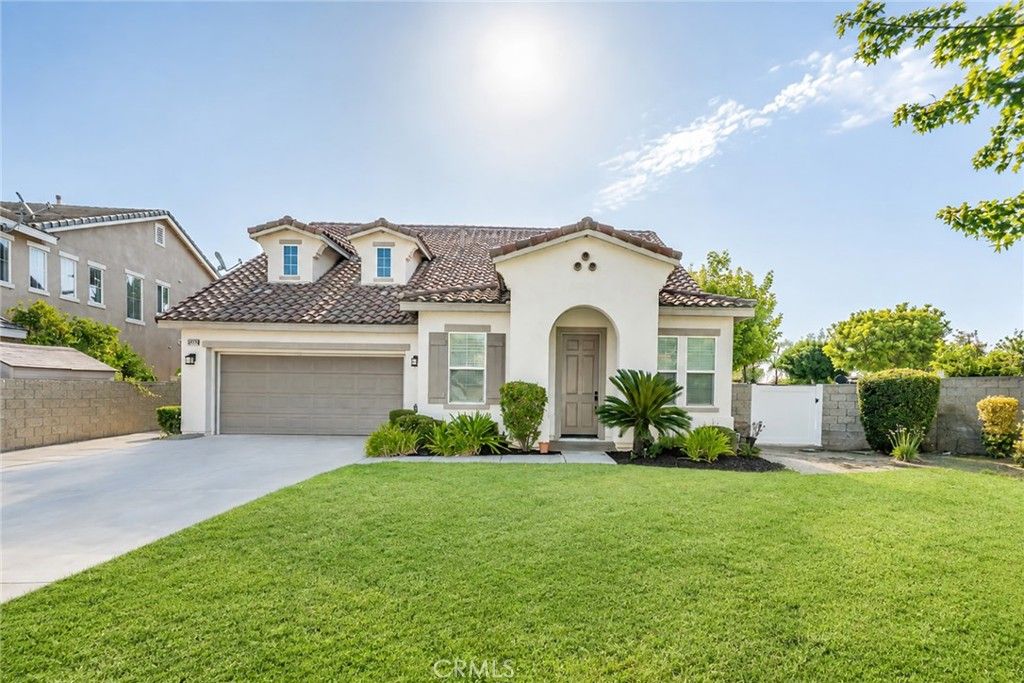8274 Fern Grove Circle, Riverside, CA 92508 — exterior