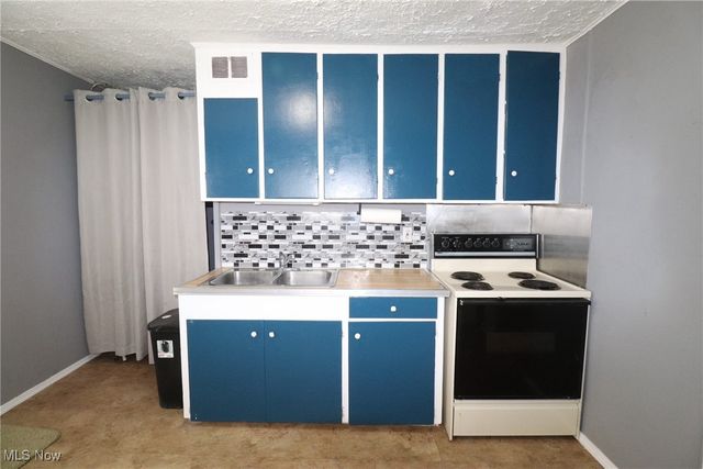 22, 23 Gish Road, Rittman, OH 44270