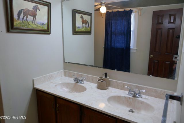 1803 Vine Street, Elizabeth City, NC 27909