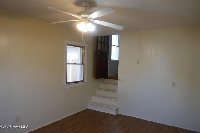 1803 Vine Street, Elizabeth City, NC 27909