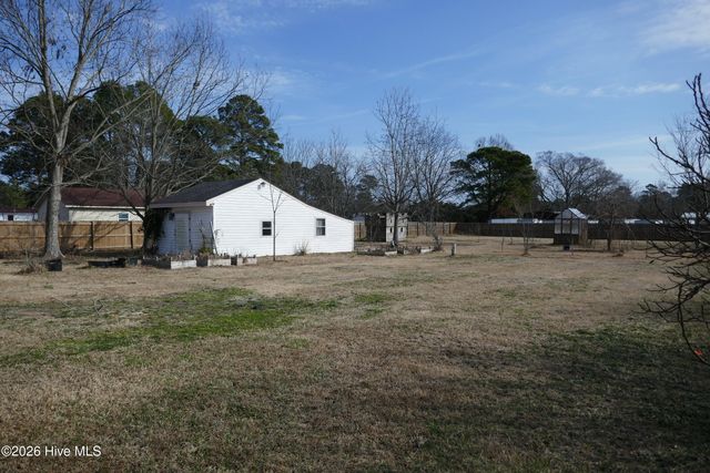 1803 Vine Street, Elizabeth City, NC 27909