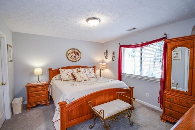 3955 Hidden Hollow Drive, Gainesville, GA 30506