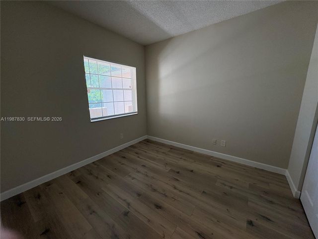 601 Cypress Lake Blvd P14, Deerfield Beach, FL 33064