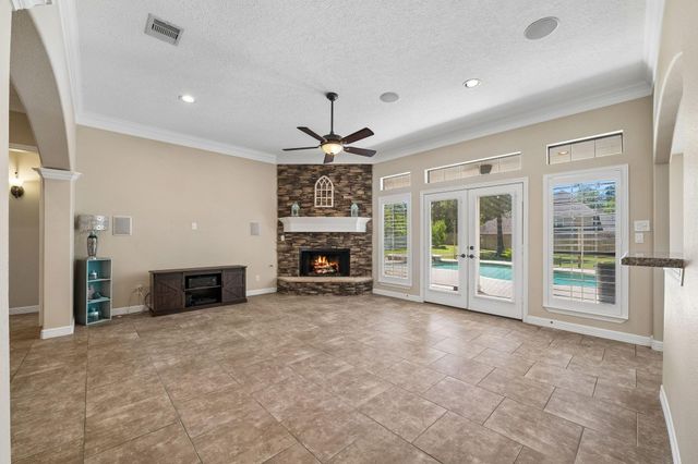 27112 Fairway Crossings Drive, Huffman, TX 77336