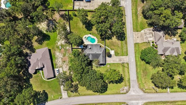 27112 Fairway Crossings Drive, Huffman, TX 77336