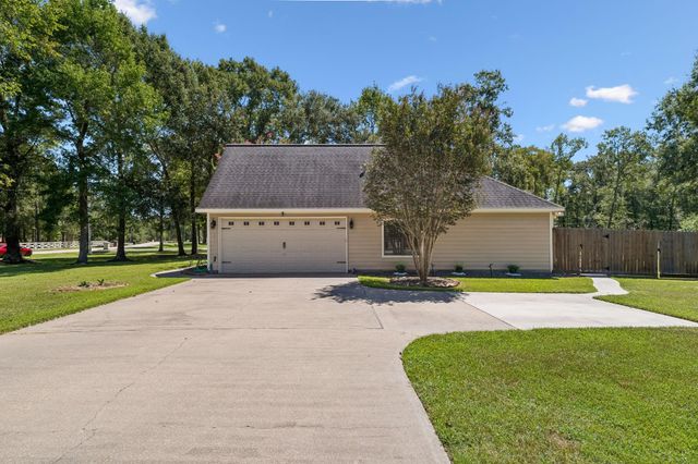27112 Fairway Crossings Drive, Huffman, TX 77336
