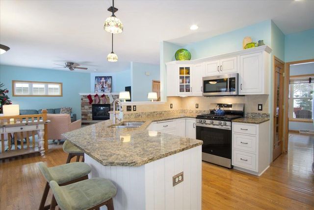 6106 Fredericksburg Lane, Madison, WI 53718