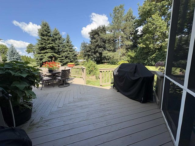 6106 Fredericksburg Lane, Madison, WI 53718