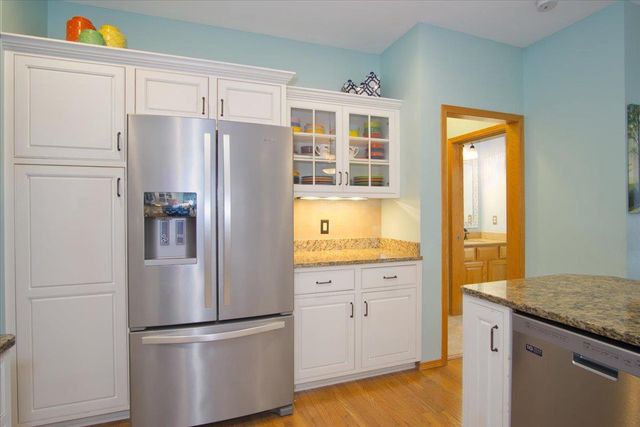 6106 Fredericksburg Lane, Madison, WI 53718