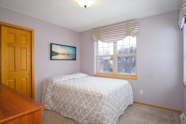 6106 Fredericksburg Lane, Madison, WI 53718