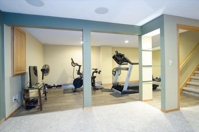 6106 Fredericksburg Lane, Madison, WI 53718