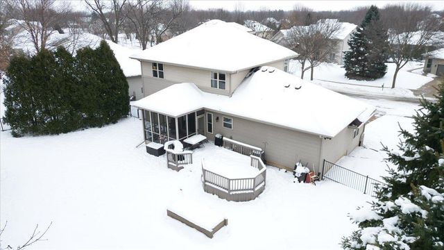 6106 Fredericksburg Lane, Madison, WI 53718