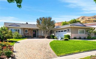 1019 Delaware Road, Burbank, CA 91504