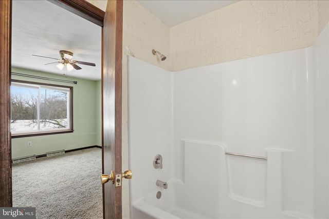 2981 RUPPERT RD, York, PA 17408