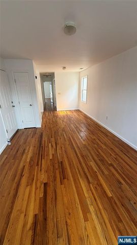 51 Godwin 2 second flo, Paterson, NJ 07501