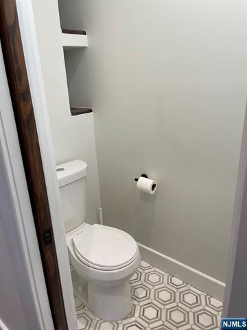 51 Godwin 2 second flo, Paterson, NJ 07501