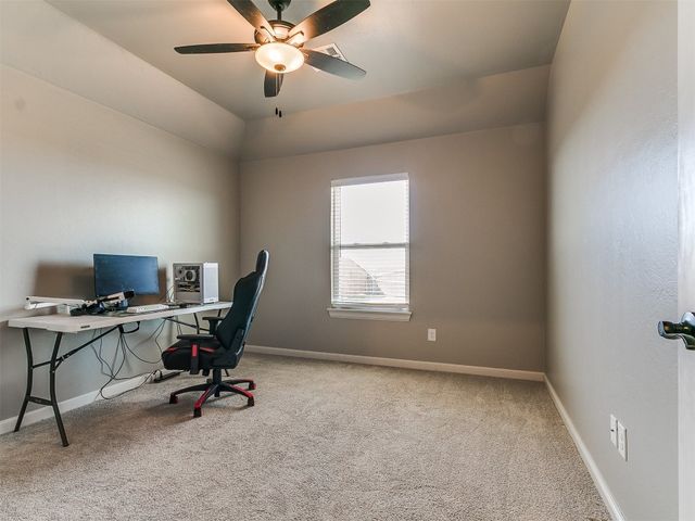 509 Carlow Way, Yukon, OK 73099