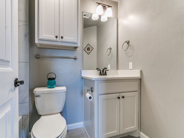 509 Carlow Way, Yukon, OK 73099