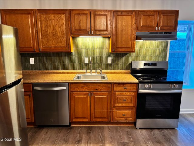 149 Jay Street 1, Albany, NY 12210