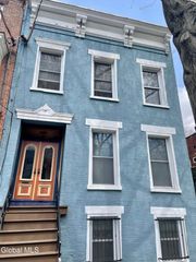 149 Jay Street 1, Albany, NY 12210