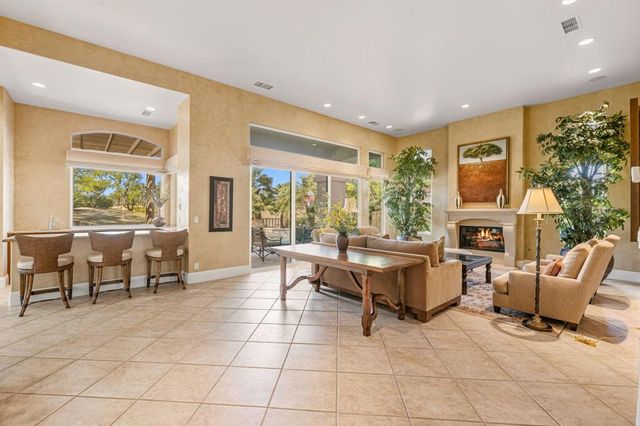 311 Eagle Dance Circle, Palm Desert, CA 92211