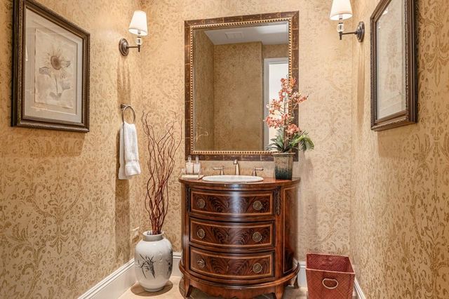 311 Eagle Dance Circle, Palm Desert, CA 92211