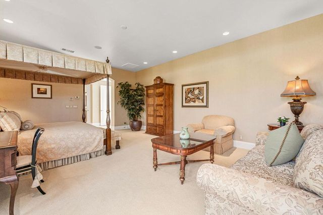 311 Eagle Dance Circle, Palm Desert, CA 92211