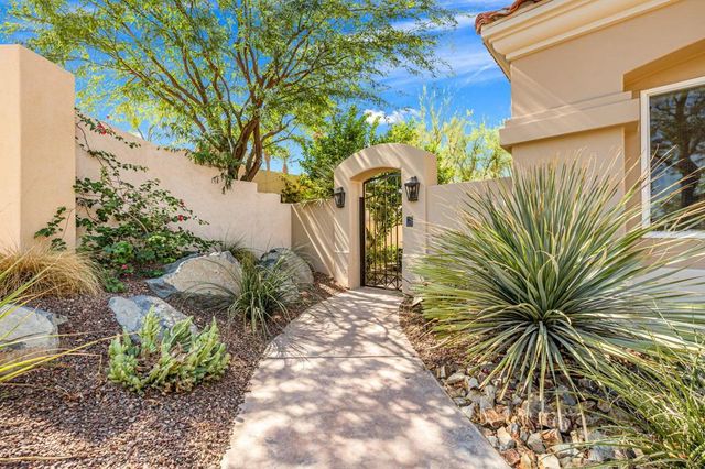 311 Eagle Dance Circle, Palm Desert, CA 92211