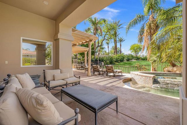 311 Eagle Dance Circle, Palm Desert, CA 92211