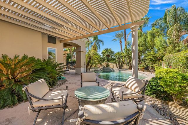 311 Eagle Dance Circle, Palm Desert, CA 92211