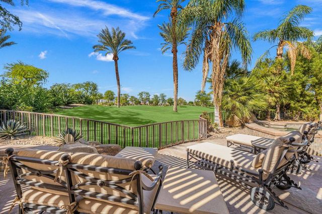 311 Eagle Dance Circle, Palm Desert, CA 92211