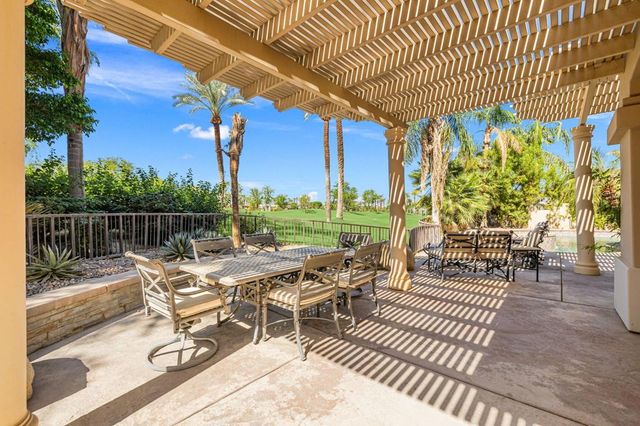 311 Eagle Dance Circle, Palm Desert, CA 92211