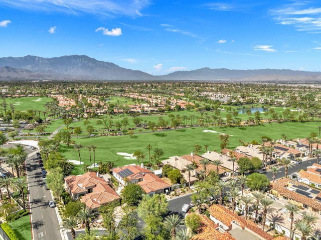 311 Eagle Dance Circle, Palm Desert, CA 92211