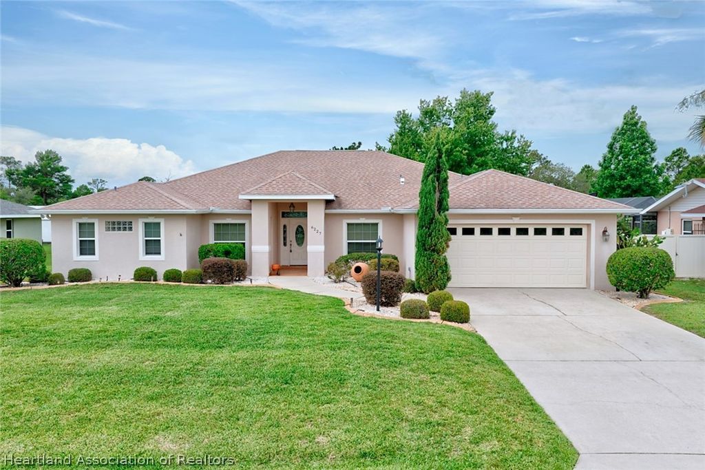 6227 Columbus Boulevard, Sebring, FL 33872